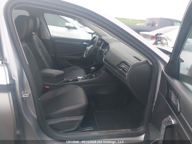 12610948 :رقم المزاد ، 3VWE57BU6MM062485 vin ، 2021 Volkswagen Jetta Highline مزاد بيع