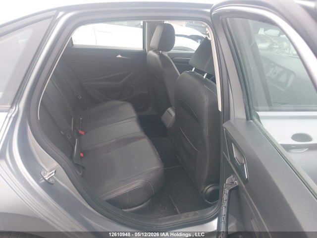 12610948 :رقم المزاد ، 3VWE57BU6MM062485 vin ، 2021 Volkswagen Jetta Highline مزاد بيع