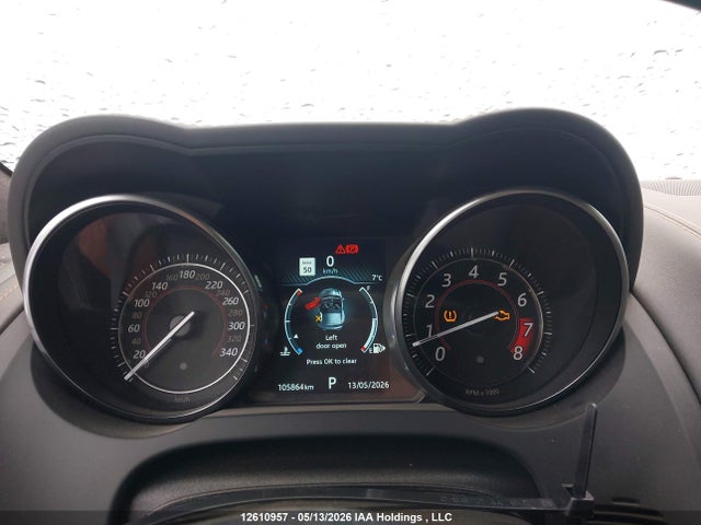 Jaguar F-TYPE R 2020 SAJD55EE4LCK64508 Image 7
