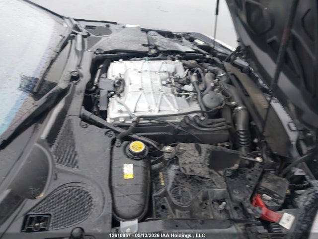 Jaguar F-TYPE R 2020 SAJD55EE4LCK64508 Image 9