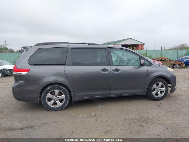 Продаж на аукціоні авто 2011 Toyota Sienna V6 7 Passenger, vin: 5TDZK3DC4BS064484, номер лоту: 12610958