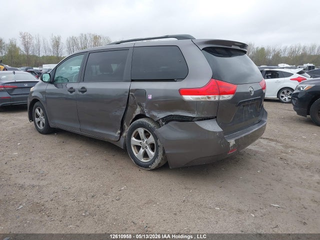 Продаж на аукціоні авто 2011 Toyota Sienna V6 7 Passenger, vin: 5TDZK3DC4BS064484, номер лоту: 12610958
