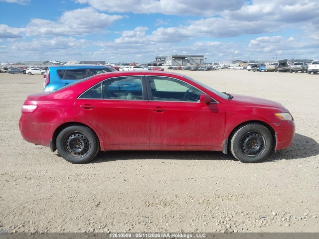 12610959 :رقم المزاد ، 4T1BE46KX7U012357 vin ، 2007 Toyota Camry Ce/le/xle/se مزاد بيع