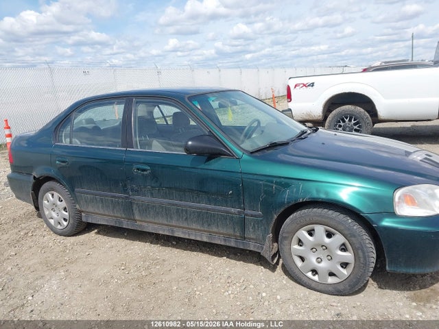 Продажа на аукционе авто 2000 Honda Civic Se, vin: 2HGEJ6613YH921675, номер лота: 12610982
