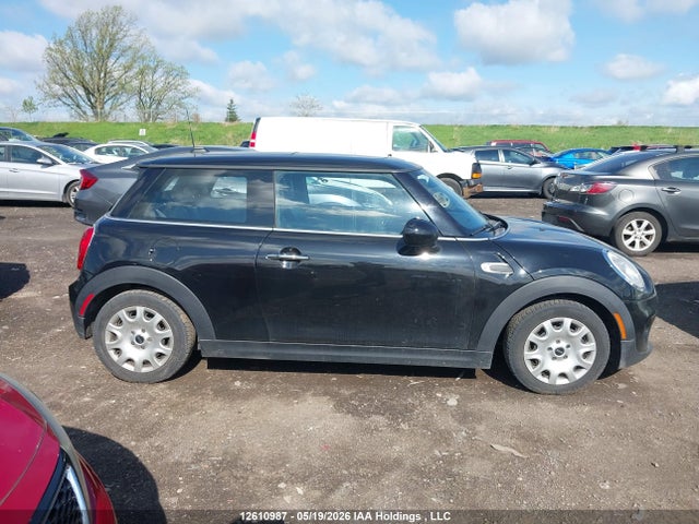 Продажа на аукционе авто 2016 Mini Cooper, vin: WMWXP5C52G3B15531, номер лота: 12610987