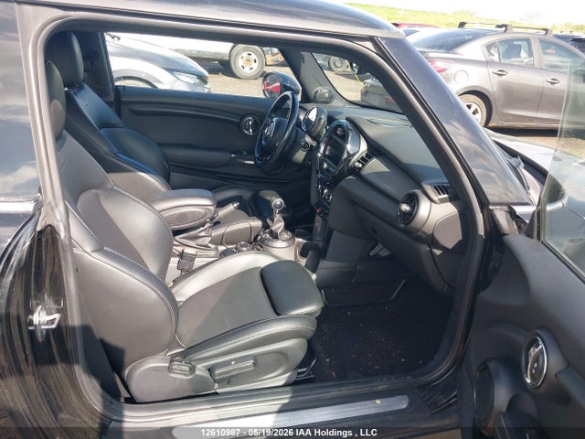 Продажа на аукционе авто 2016 Mini Cooper, vin: WMWXP5C52G3B15531, номер лота: 12610987