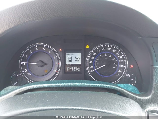 12611000 :رقم المزاد ، JN1CV6EL9FM890426 vin ، 2015 Infiniti Q60 Limited Edition/sport مزاد بيع