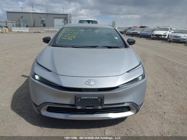 2026 Toyota Prius Se/xse/xse Premium/night Shade მანქანა იყიდება აუქციონზე, vin: JTDACACUXT3070012, აუქციონის ნომერი: 12611006