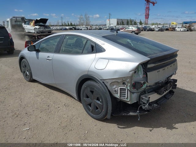 2026 Toyota Prius Se/xse/xse Premium/night Shade მანქანა იყიდება აუქციონზე, vin: JTDACACUXT3070012, აუქციონის ნომერი: 12611006