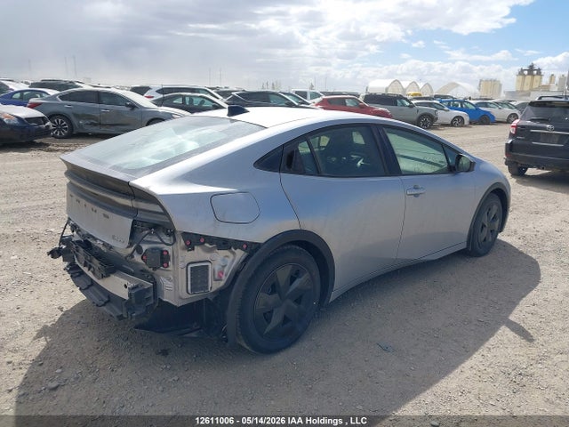 2026 Toyota Prius Se/xse/xse Premium/night Shade მანქანა იყიდება აუქციონზე, vin: JTDACACUXT3070012, აუქციონის ნომერი: 12611006