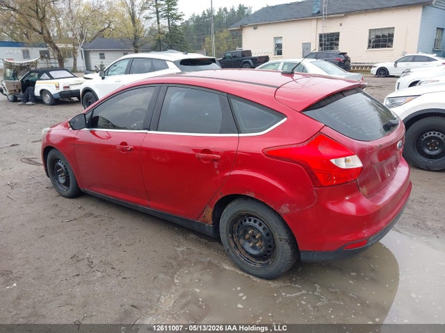12611007 :رقم المزاد ، 1FAHP3N28CL245454 vin ، 2012 Ford Focus Titanium مزاد بيع