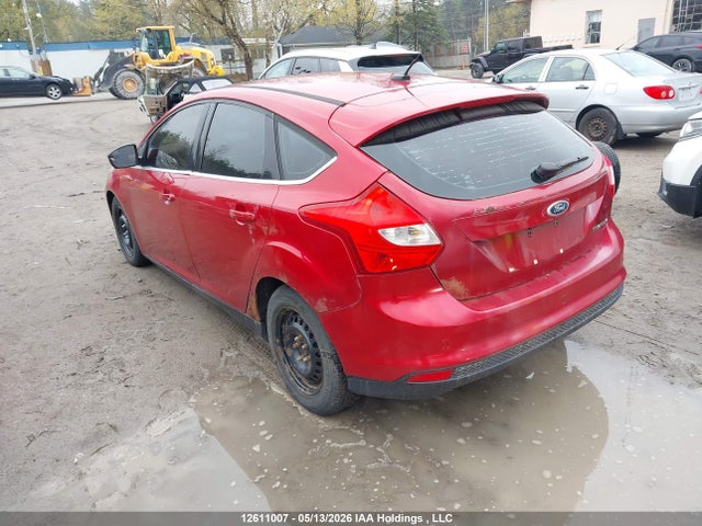 12611007 :رقم المزاد ، 1FAHP3N28CL245454 vin ، 2012 Ford Focus Titanium مزاد بيع