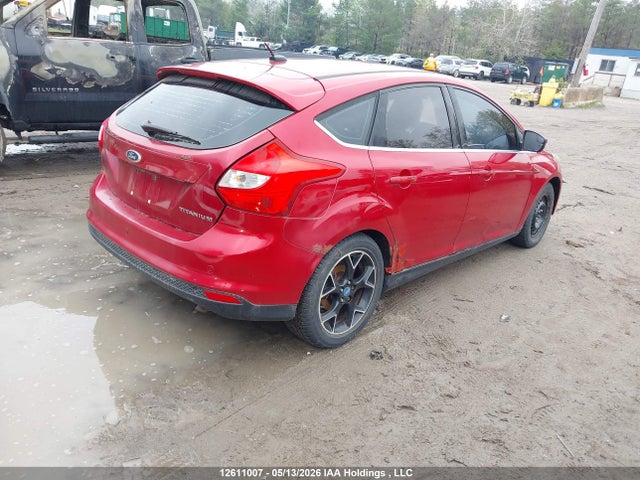 12611007 :رقم المزاد ، 1FAHP3N28CL245454 vin ، 2012 Ford Focus Titanium مزاد بيع