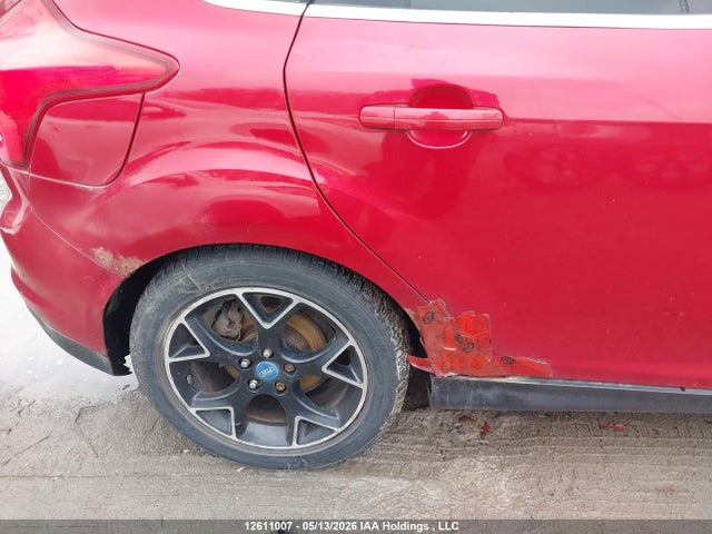 12611007 :رقم المزاد ، 1FAHP3N28CL245454 vin ، 2012 Ford Focus Titanium مزاد بيع