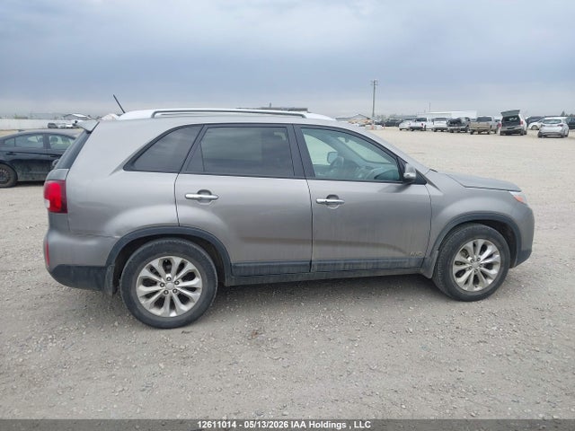 5XYKUDA73FG583974 KIA SORENTO EX