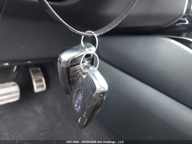 1FMCU9NA5RUB40540 Ford Escape