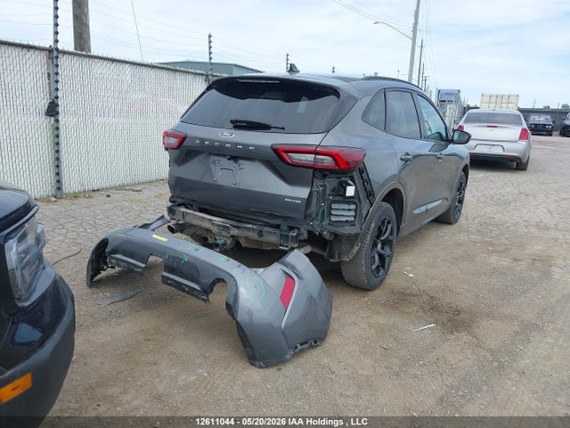 1FMCU9NA5RUB40540 Ford Escape