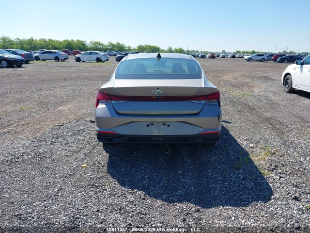 KMHLM4AG0PU546817 Hyundai ELANTRA SEL