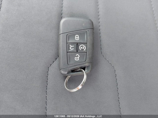 12611065 :رقم المزاد ، 3VV2C7B27TM040943 vin ، 2026 Volkswagen Taos Se Black مزاد بيع