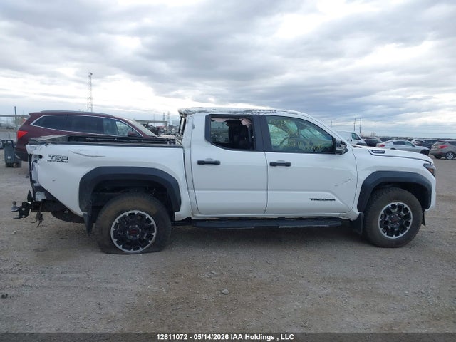 2025 Toyota Tacoma Hybrid მანქანა იყიდება აუქციონზე, vin: 3TYLC5LN8ST034894, აუქციონის ნომერი: 12611072