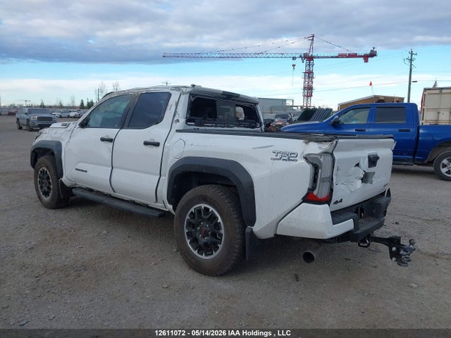 2025 Toyota Tacoma Hybrid მანქანა იყიდება აუქციონზე, vin: 3TYLC5LN8ST034894, აუქციონის ნომერი: 12611072