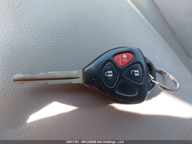 Продаж на аукціоні авто 2007 Toyota Rav4 Limited, vin: JTMBD31V275092704, номер лоту: 12611101