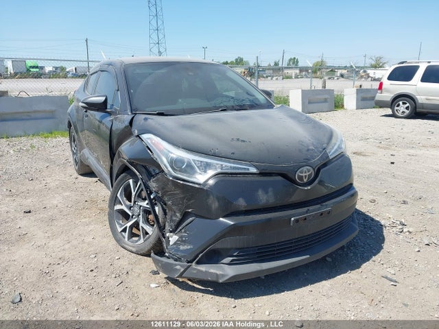 2018 Toyota C-hr მანქანა იყიდება აუქციონზე, vin: NMTKHMBX7JR007527, აუქციონის ნომერი: 12611129