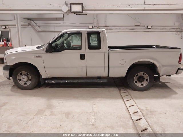 2006 Ford F350 Srw Super Duty მანქანა იყიდება აუქციონზე, vin: 1FTSX30526ED25648, აუქციონის ნომერი: 12611145