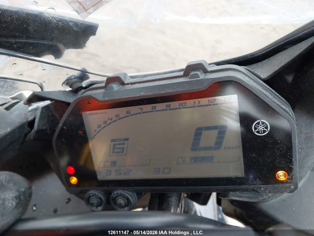 Yamaha Yzfr3 A 2020 MH3RH18N3LK001482 Image 7
