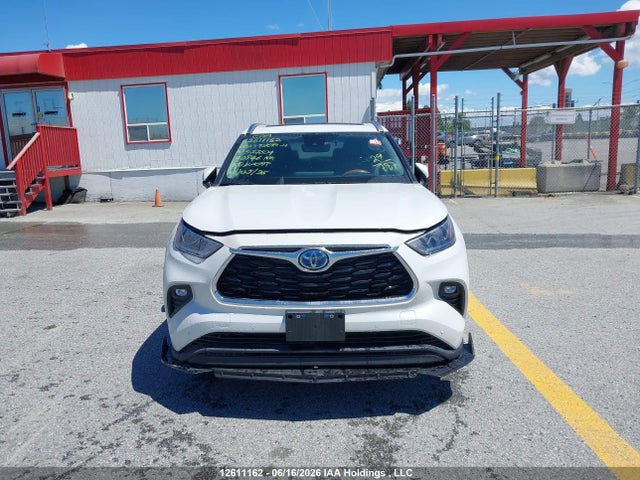 Продаж на аукціоні авто 2023 Toyota Highlander Hybrid Limited/hybrid Platinum, vin: 5TDXBRCH2PS577604, номер лоту: 12611162