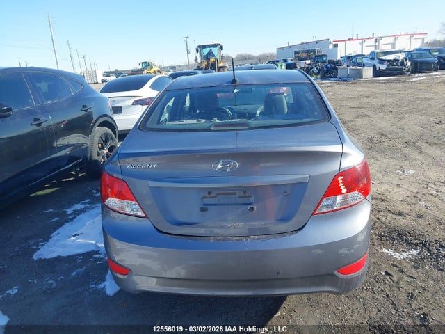 2013 Hyundai Accent Gls/gs მანქანა იყიდება აუქციონზე, vin: KMHCT4AE7DU495121, აუქციონის ნომერი: 12556019
