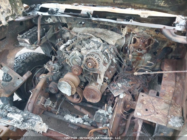 12611179 :رقم المزاد ، 1GNZKMEG5AR138667 vin ، 2010 Chevrolet Suburban 2500 Lt مزاد بيع