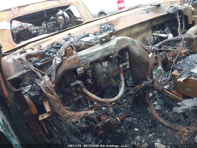12611179 :رقم المزاد ، 1GNZKMEG5AR138667 vin ، 2010 Chevrolet Suburban 2500 Lt مزاد بيع