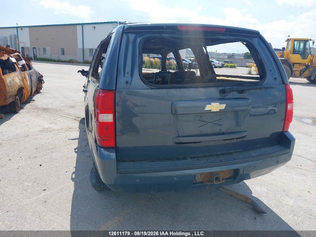 12611179 :رقم المزاد ، 1GNZKMEG5AR138667 vin ، 2010 Chevrolet Suburban 2500 Lt مزاد بيع