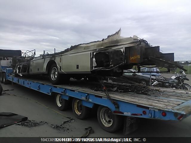 12611181 :رقم المزاد ، 3FCNF53S0XJA33703 vin ، 1999 Ford F550 Super Duty Stripped Chass مزاد بيع