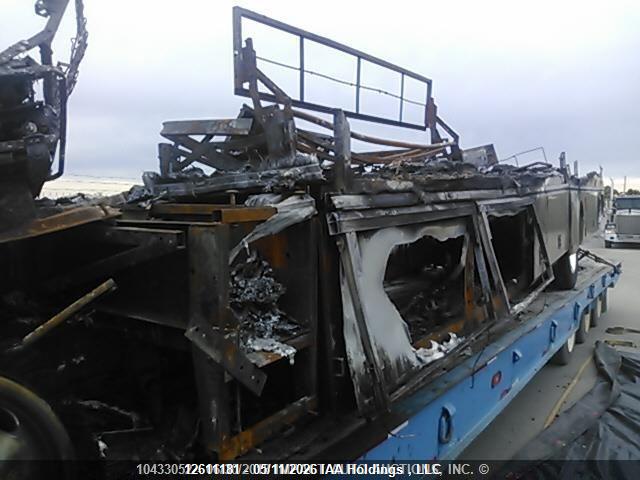 12611181 :رقم المزاد ، 3FCNF53S0XJA33703 vin ، 1999 Ford F550 Super Duty Stripped Chass مزاد بيع