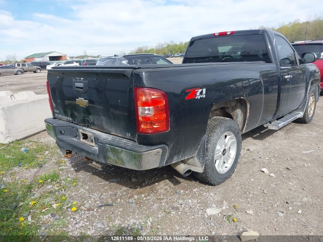12611189 :رقم المزاد ، 1GCNKSE00BZ258537 vin ، 2011 Chevrolet Silverado K1500 Lt مزاد بيع