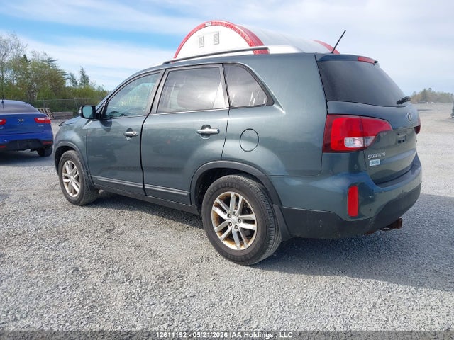 KIA Sorento Lx V6 2014 5XYKT4A72EG454593 Image 3