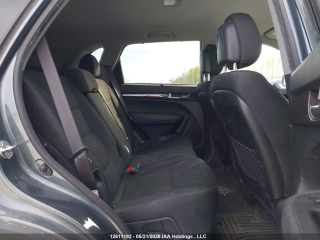 KIA Sorento Lx V6 2014 5XYKT4A72EG454593 Image 8
