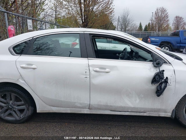 3KPF54ADXME293309 KIA Forte