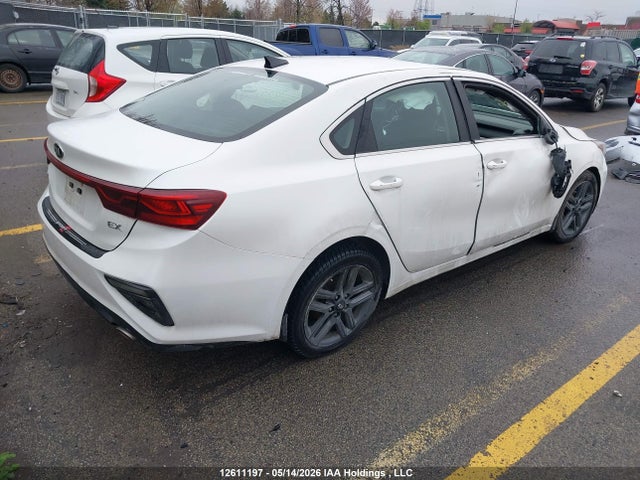 3KPF54ADXME293309 KIA Forte