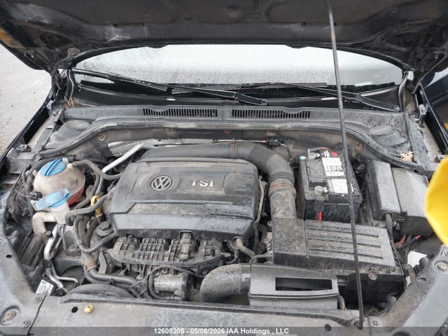 3VWB07AJ9FM317657 Volkswagen Jetta 1.8 Tsi Comfortline/1.8 Tsi Trendline+