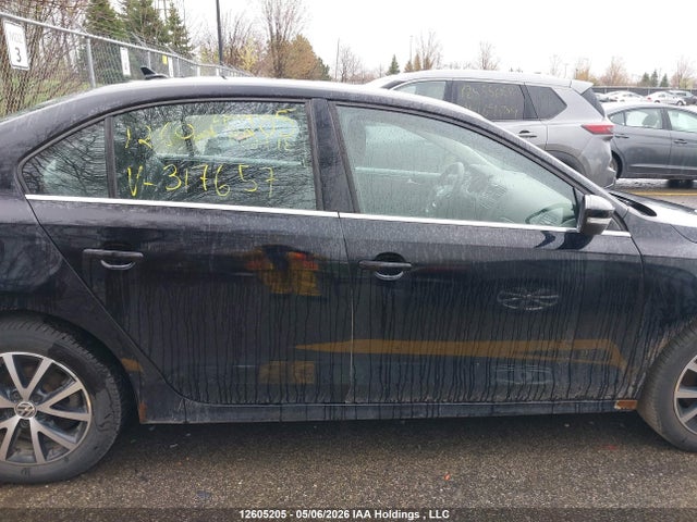 3VWB07AJ9FM317657 Volkswagen Jetta 1.8 Tsi Comfortline/1.8 Tsi Trendline+