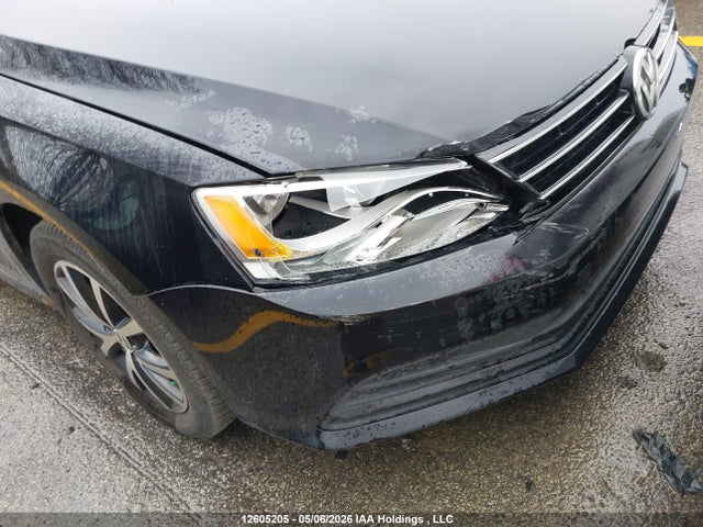 3VWB07AJ9FM317657 Volkswagen Jetta 1.8 Tsi Comfortline/1.8 Tsi Trendline+