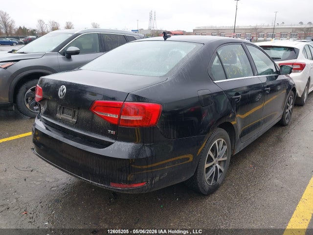 3VWB07AJ9FM317657 Volkswagen Jetta 1.8 Tsi Comfortline/1.8 Tsi Trendline+