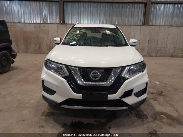 5N1AT2MV4HC832878 Nissan Rogue S/sl Platinum/sv