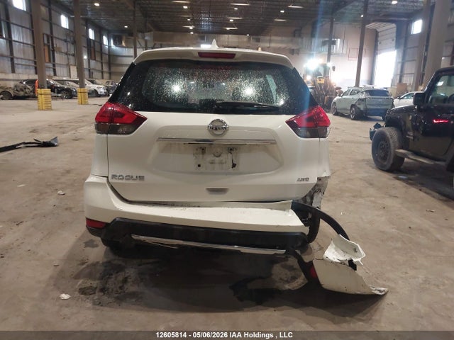 5N1AT2MV4HC832878 Nissan Rogue S/sl Platinum/sv