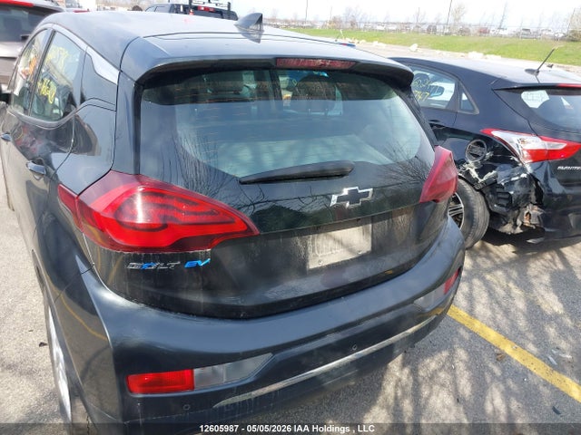 1G1FW6S02H4166218 Chevrolet BOLT EV LT