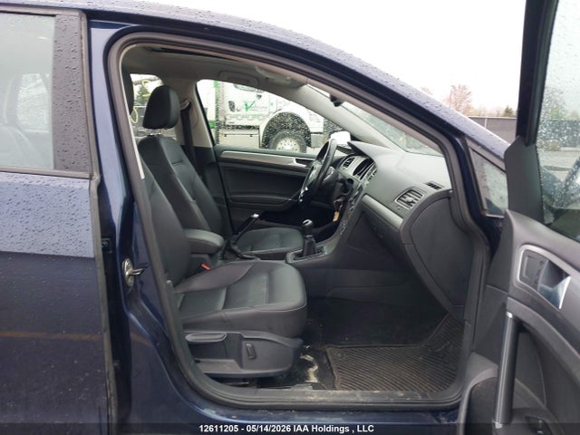Продажа на аукционе авто 2015 Volkswagen Golf, vin: 3VW117AU5FM019917, номер лота: 12611205