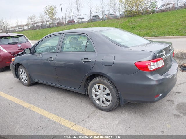 2013 Toyota Corolla Ce მანქანა იყიდება აუქციონზე, vin: 2T1BU4EE5DC037016, აუქციონის ნომერი: 12607337